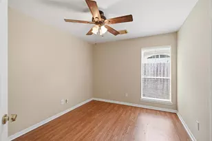 14015 Crown Glen Ct, Houston, TX 77062 - Photo 34