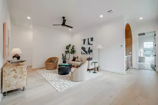 1120 Welch St, Houston, TX 77006 - Photo 34