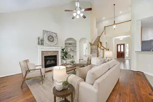7811 Ravens Point Dr, Richmond, TX 77406 - Photo 2