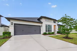 10383 Bayou Oaks Dr, Conroe, TX 77385 - Photo 2