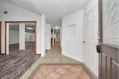 8227 Ivan Reid Drive, Houston, TX 77040 - Photo 6