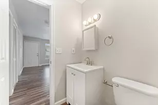 516 Hollyhock Dr, Prairie View, TX 77484 - Photo 6