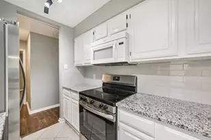 8402 Pine Shores Dr, Humble, TX 77346 - Photo 14