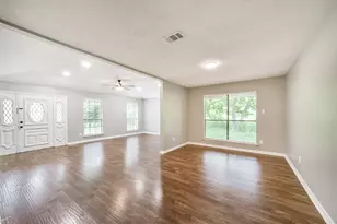 8402 Pine Shores Dr, Humble, TX 77346 - Photo 6