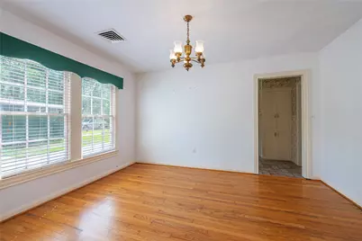 418 E Strand Street, El Campo, TX 77437 - Photo 12