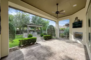 103 Lily Green Ct, Conroe, TX 77304 - Photo 4