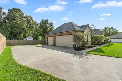 818 Commons Lake Edge Drive, Huffman, TX 77336 - Photo 8