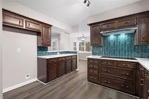 1006 Glouchester Ln, Houston, TX 77073 - Photo 14