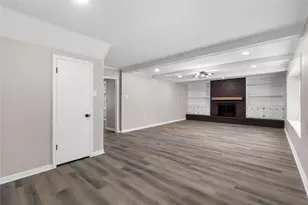 1006 Glouchester Ln, Houston, TX 77073 - Photo 8