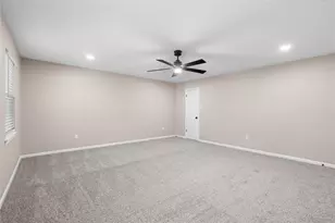 1006 Glouchester Ln, Houston, TX 77073 - Photo 20