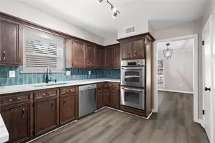 1006 Glouchester Ln, Houston, TX 77073 - Photo 12