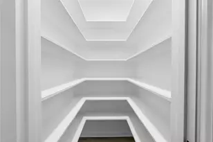 1006 Glouchester Ln, Houston, TX 77073 - Photo 16