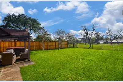 2842 W Pebble Beach Drive, Missouri City, TX 77459 - Photo 34