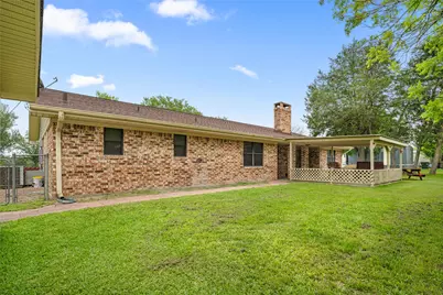 130 Elm Street, Flatonia, TX 78941 - Photo 22