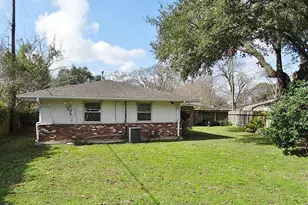 3818 Bolivia Blvd, Houston, TX 77092 - Photo 24