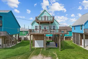 130 Beachcomber Ave, Surfside Beach, TX 77541 - Photo 2