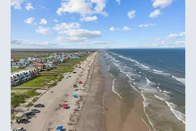 130 Beachcomber Avenue, Surfside Beach, TX 77541 - Photo 34