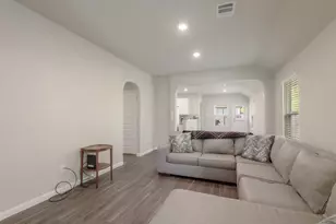 112 Cape Buffalo Dr, Huntsville, TX 77320 - Photo 6