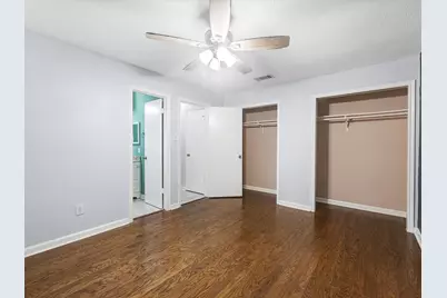 3823 Suttonford Drive, Houston, TX 77066 - Photo 10