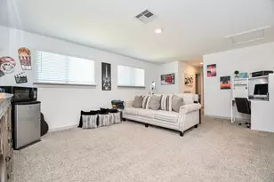 8214 Brahman Ln, Rosharon, TX 77583 - Photo 16