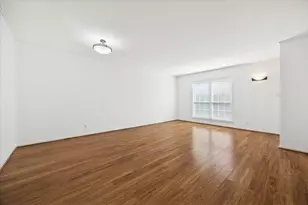 2105 S Winrock Blvd S, Houston, TX 77057 - Photo 4