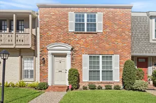 2105 S Winrock Blvd S, Houston, TX 77057 - Photo 1