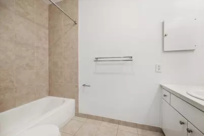 2105 S Winrock Boulevard S #48, Houston, TX 77057 - Photo 20