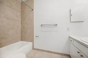 2105 S Winrock Blvd S, Houston, TX 77057 - Photo 20