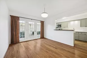 2105 S Winrock Blvd S, Houston, TX 77057 - Photo 6