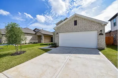 5722 Quest Valley Drive, Katy, TX 77493 - Photo 2