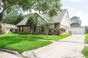 15706 Sea Liner Dr, Houston, TX 77062 - Photo 2