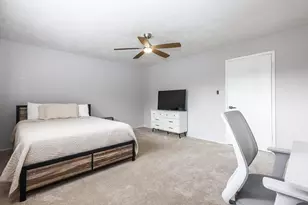 15706 Sea Liner Dr, Houston, TX 77062 - Photo 20