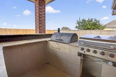 9702 Inwood Circle, Baytown, TX 77523 - Photo 30