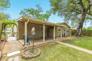 229 Caladium St, Lake Jackson, TX 77566 - Photo 22