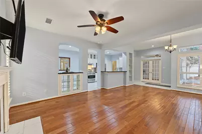 51 S Spiral Vine Circle, The Woodlands, TX 77381 - Photo 10
