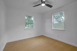 2805 2nd Ave N, Texas City, TX 77590 - Photo 12