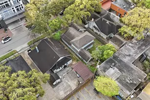 3308 Yupon St, Houston, TX 77006 - Photo 28