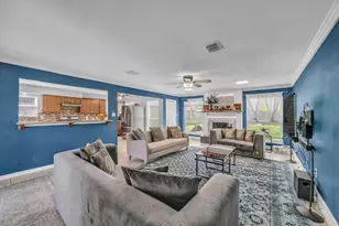 6514 Vialinda Dr, Houston, TX 77083 - Photo 2