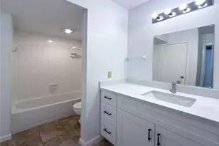 9201 Clarewood Dr, Houston, TX 77036 - Photo 10