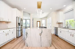 2227 Upland Park Dr, Sugar Land, TX 77479 - Photo 8