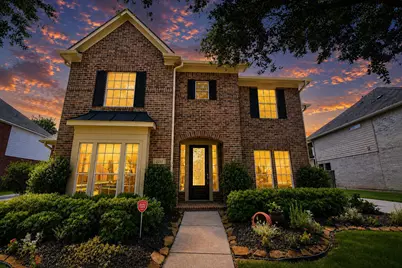 2227 Upland Park Drive, Sugar Land, TX 77479 - Photo 2