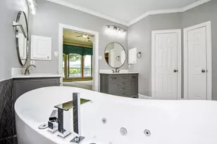 2227 Upland Park Dr, Sugar Land, TX 77479 - Photo 14