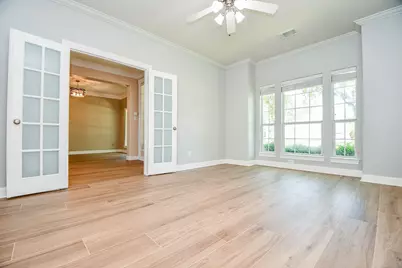 2227 Upland Park Drive, Sugar Land, TX 77479 - Photo 6