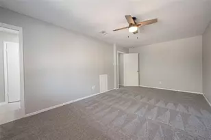 6 N Waxberry Rd, The Woodlands, TX 77381 - Photo 28