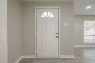 6 N Waxberry Rd, The Woodlands, TX 77381 - Photo 6