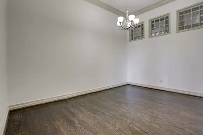 3388 Sage Road #301, Houston, TX 77056 - Photo 4