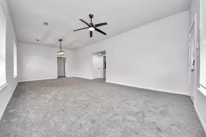 114 N Holmes Street, La Porte, TX 77571 - Photo 6