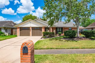 10411 Glenkirk, Houston, TX 77089 - Photo 1
