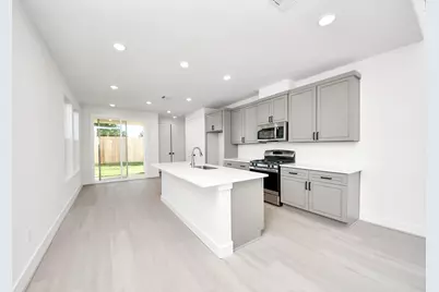 4324 Avron Drive, Stafford, TX 77477 - Photo 10