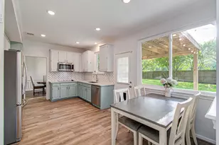 22927 Northoak Forest Ln, Spring, TX 77389 - Photo 12